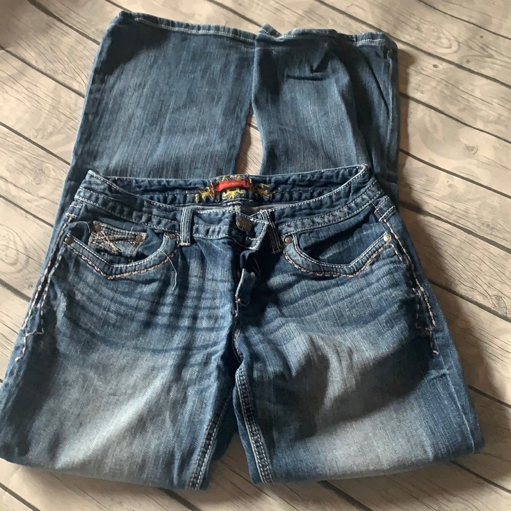 Women’s jeans